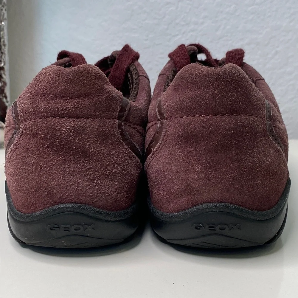 GEOX Burgundy Suede Lace‎ Up Casual Sneakers Shoes Women Size 38 EU/8 US